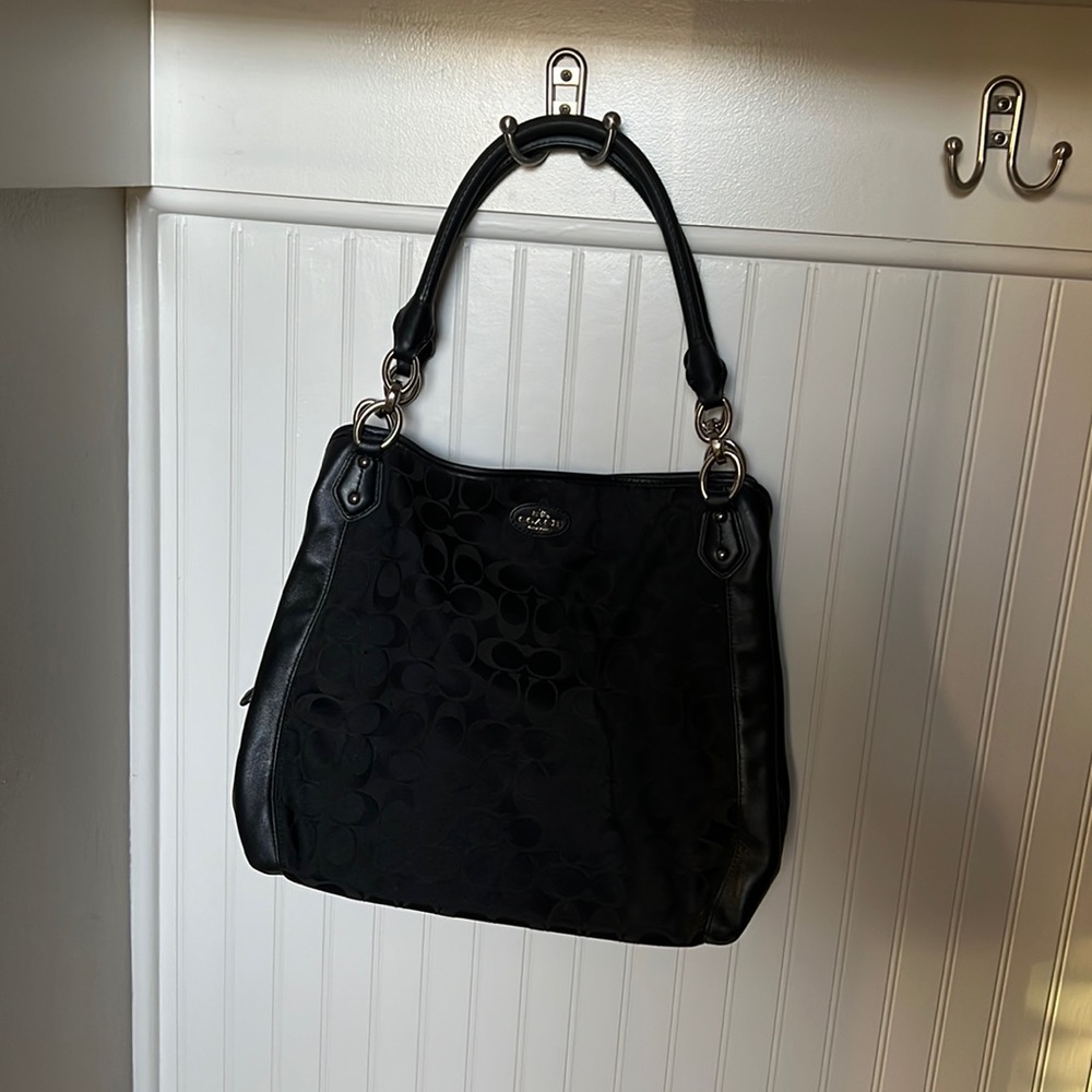 Coach purse and wallet